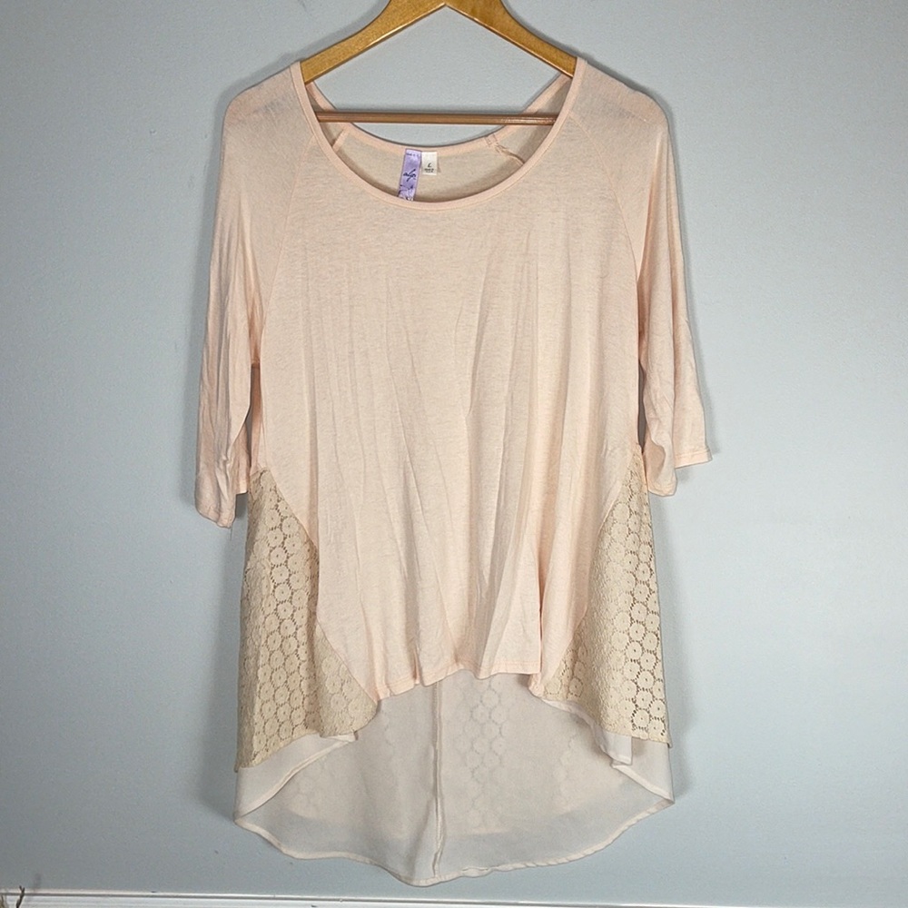 Ayla Peach Large Lacy Hi Low Top